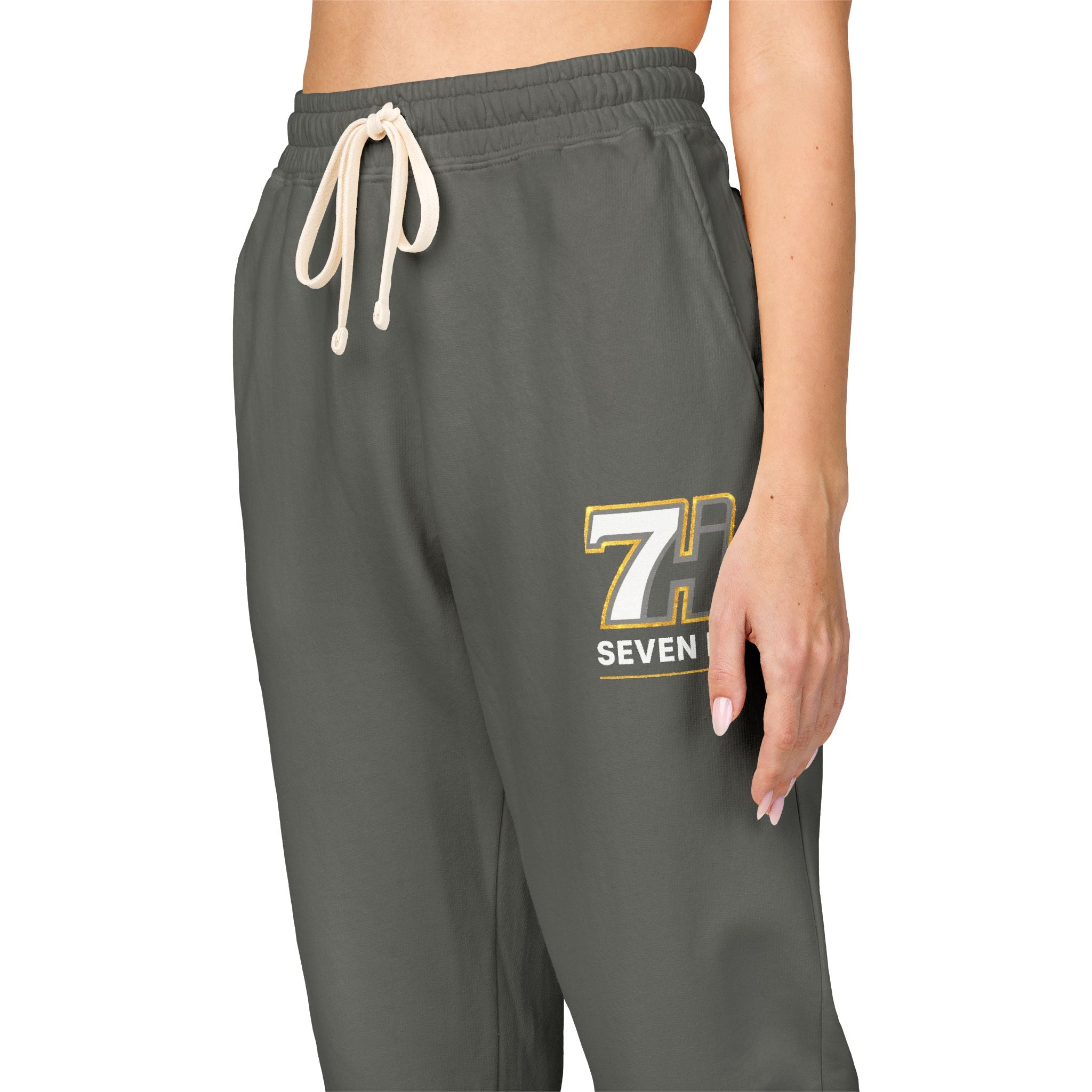 Unisex Garment-Dyed Fleece Sweatpants